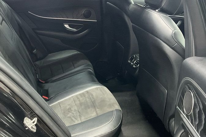 Used Mercedes-Benz E Class 2018 for sale - 76400163: Photo 4