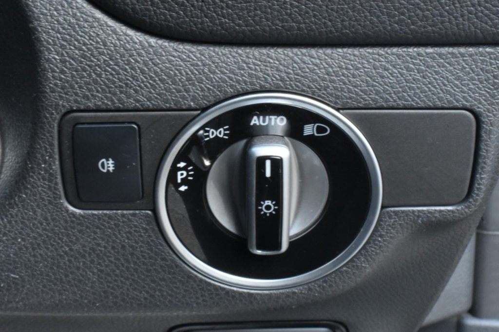 Used Mercedes-Benz CLA 2018 for sale - 76528718: Photo 35