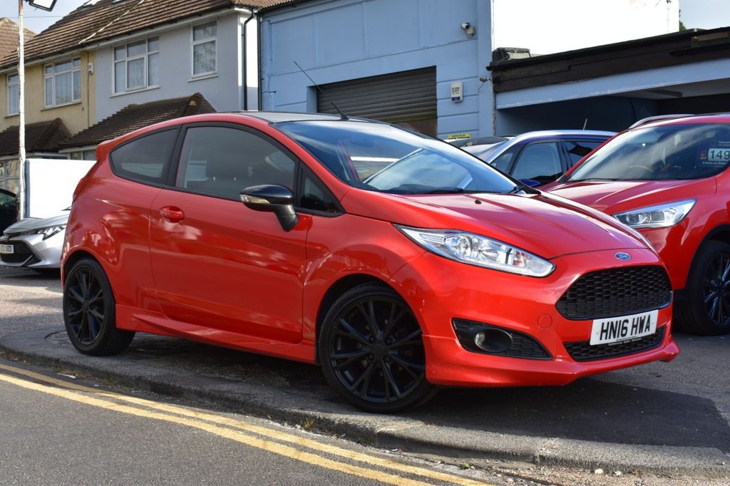 Used Ford Fiesta 2016 for sale - 76445888: Photo 1