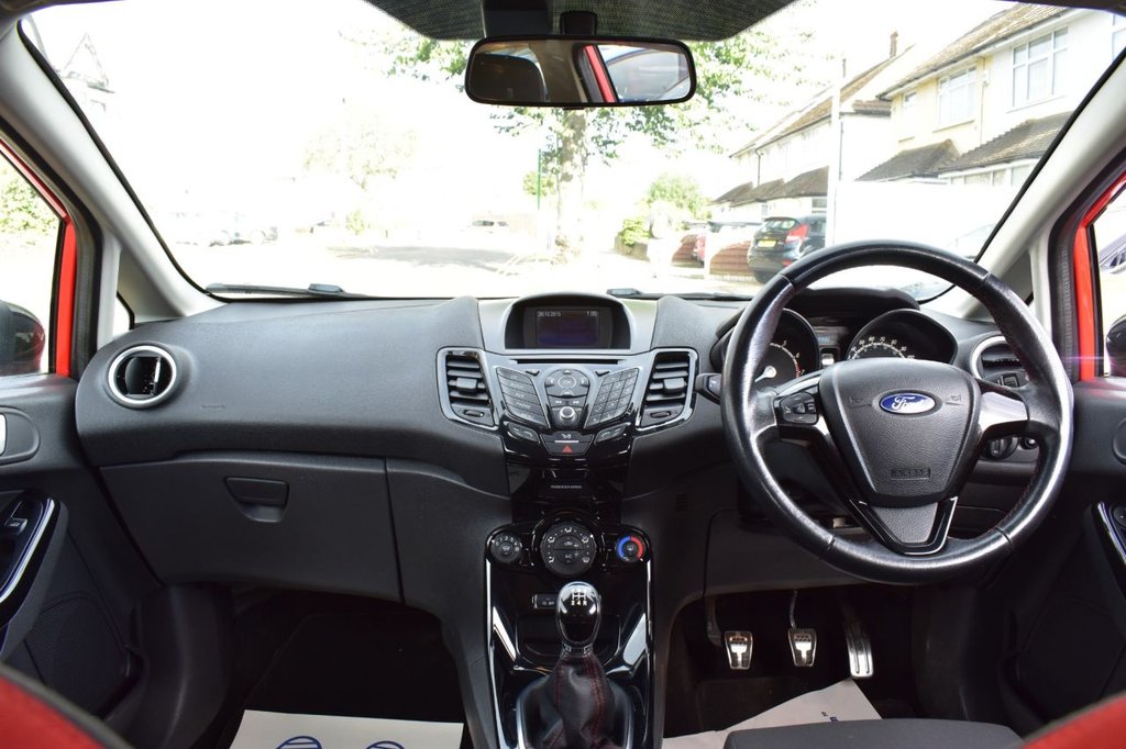 Used Ford Fiesta 2016 for sale - 76445888: Photo 14