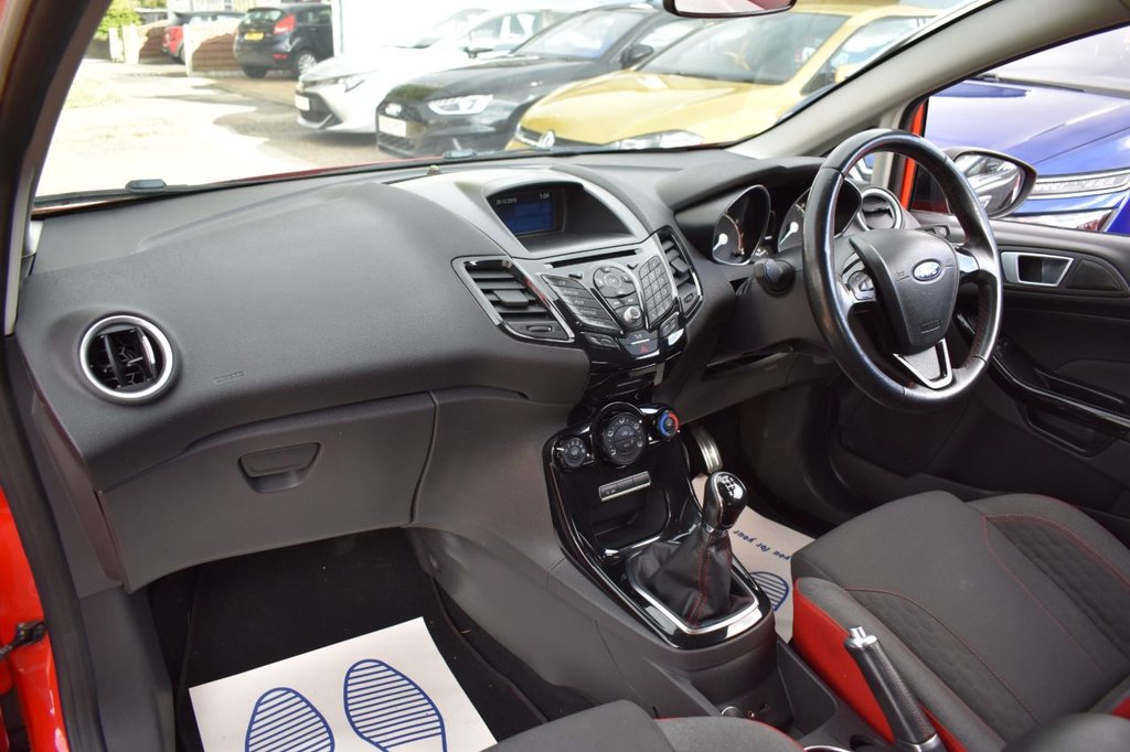 Used Ford Fiesta 2016 for sale - 76445888: Photo 15