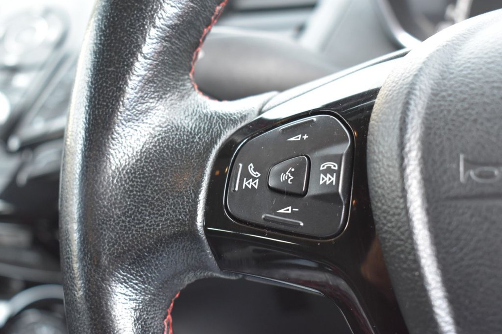 Used Ford Fiesta 2016 for sale - 76445888: Photo 25