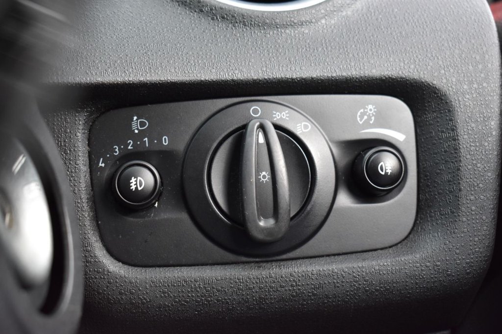 Used Ford Fiesta 2016 for sale - 76445888: Photo 27