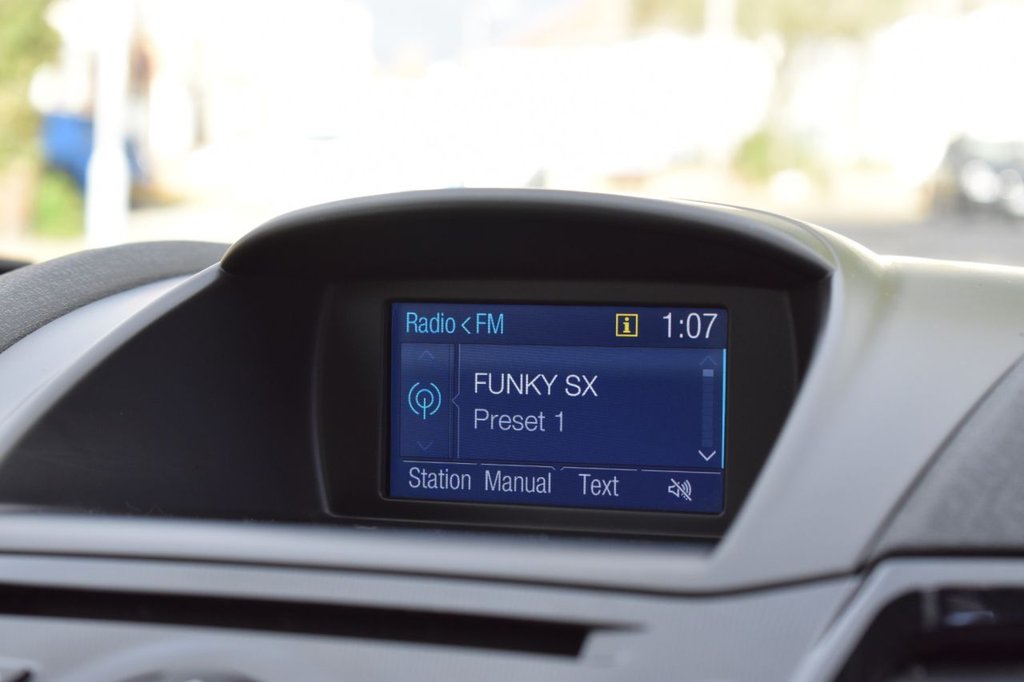 Used Ford Fiesta 2016 for sale - 76445888: Photo 32