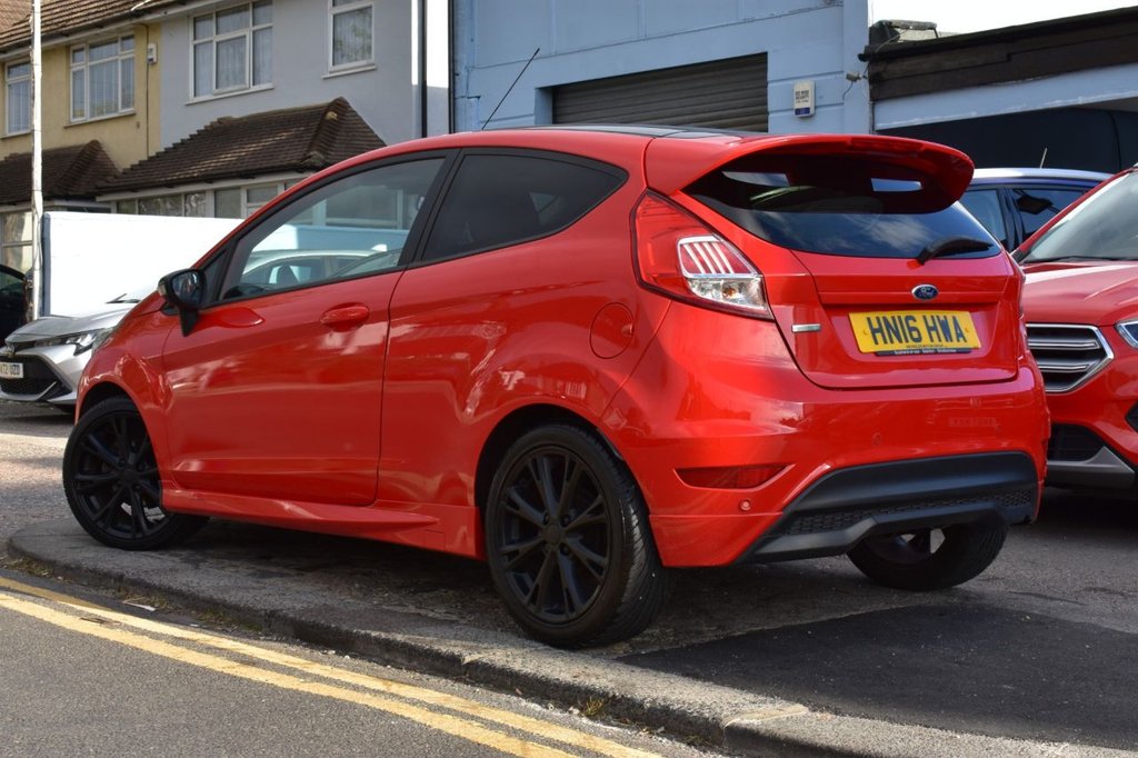 Used Ford Fiesta 2016 for sale - 76445888: Photo 5
