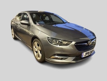 Vauxhall Insignia feature image