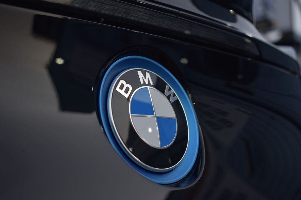 Used BMW i8 2018 for sale - 77642385: Photo 14