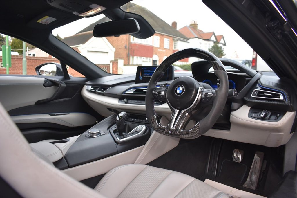 Used BMW i8 2018 for sale - 77642385: Photo 15