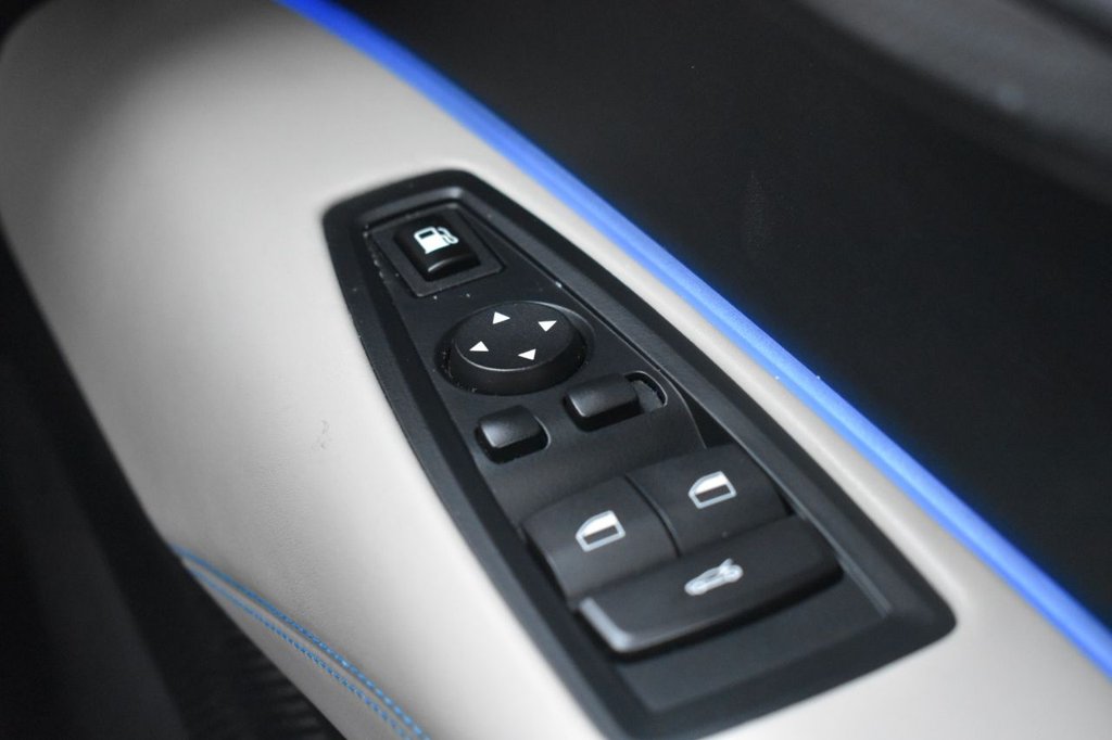 Used BMW i8 2018 for sale - 77642385: Photo 28