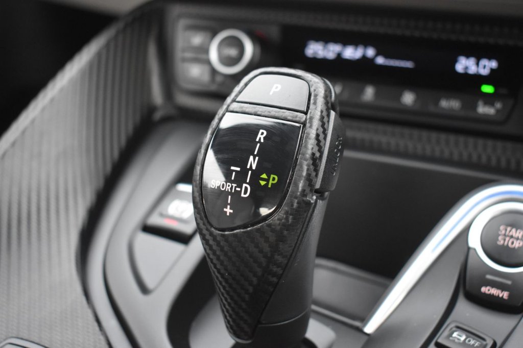 Used BMW i8 2018 for sale - 77642385: Photo 39