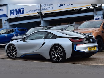 Used BMW i8 2018 for sale - 77642385: Photo
