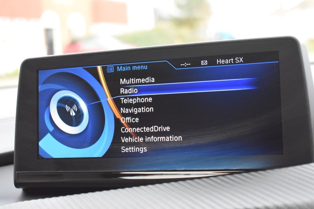 Used BMW i8 2018 for sale - 77642385: Photo 44