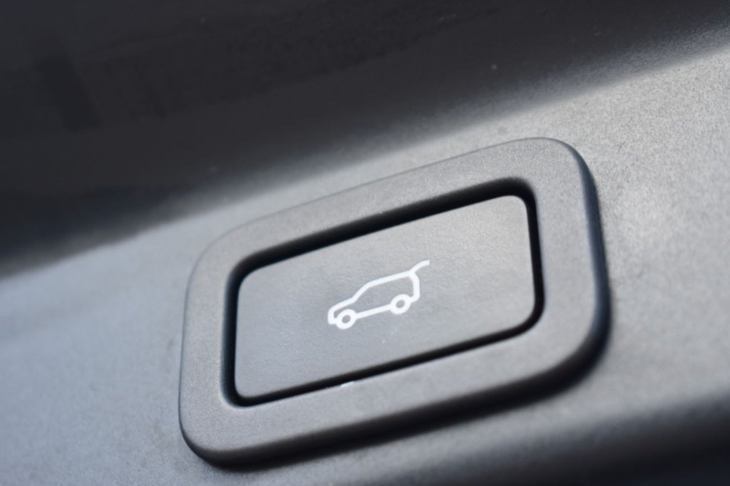 Used Jaguar F-Pace 2021 for sale - 78124064: Photo 18