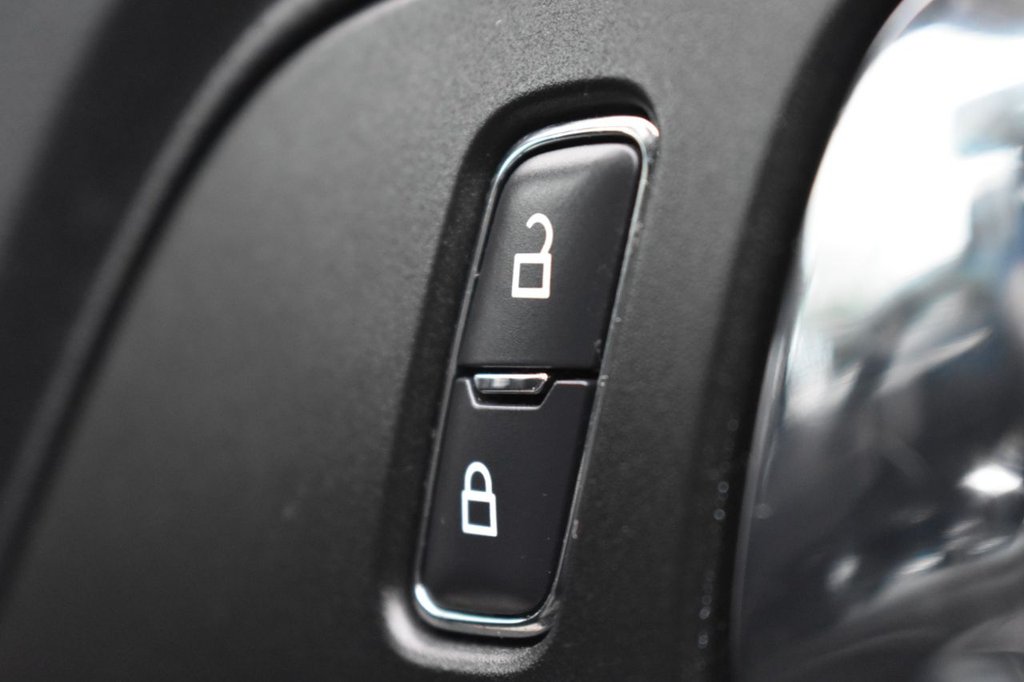 Used Ford Mustang 2018 for sale - 77161898: Photo 25