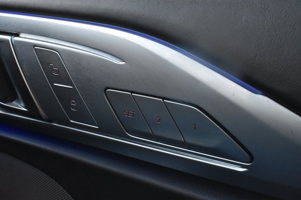 Used BMW 8 Series 2019 for sale - 77936159: Photo 32