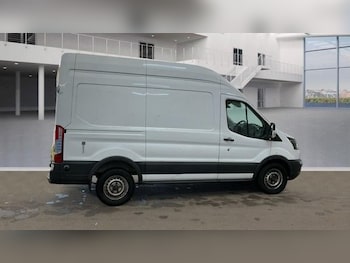 Used Ford Transit 2018 for sale - 77792058: Photo