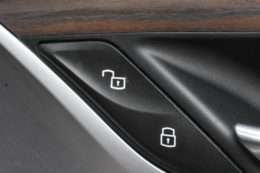 Used BMW 5 Series 2020 for sale - 77583203: Photo 32