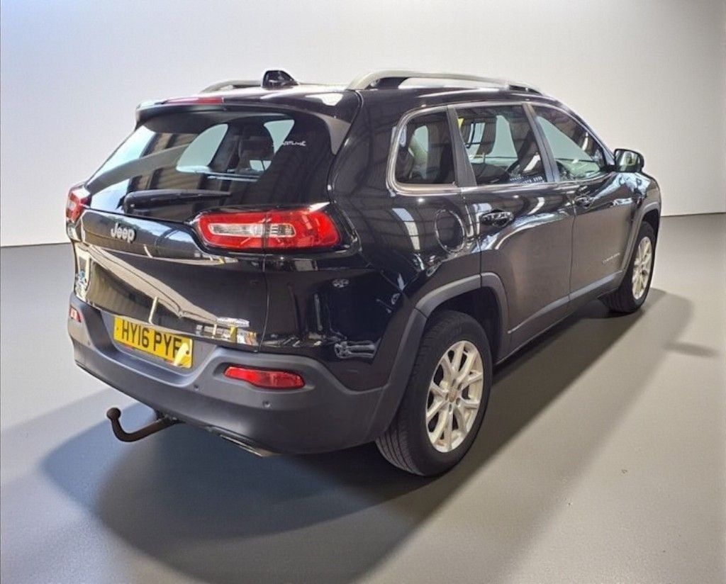 Used Jeep Cherokee 2016 for sale - 77042583: Photo 3