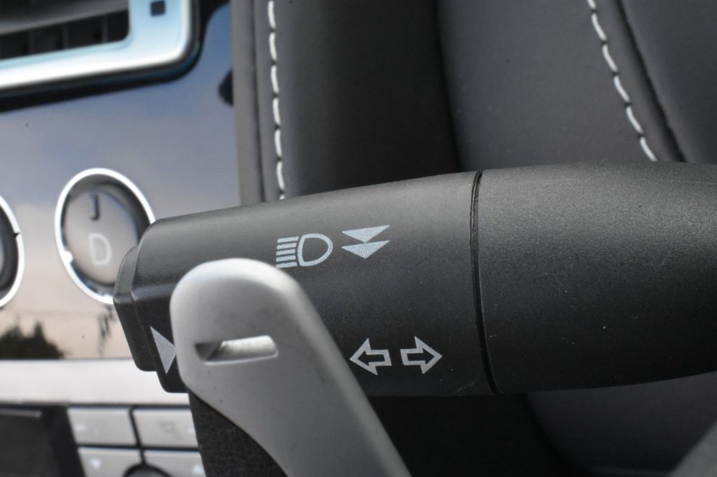 Used Aston Martin DB9 2007 for sale - 77319584: Photo 35