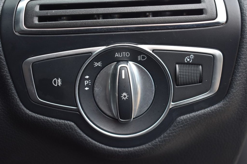 Used Mercedes-Benz C Class 2017 for sale - 77269192: Photo 31