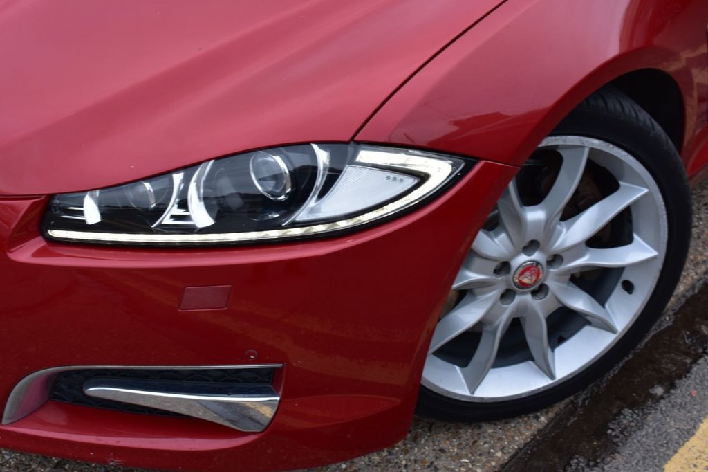 Used Jaguar XF 2014 for sale - 77275755: Photo 11
