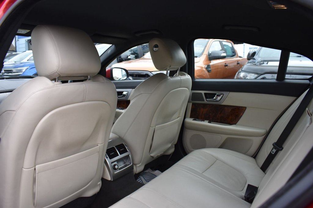 Used Jaguar XF 2014 for sale - 77275755: Photo 24