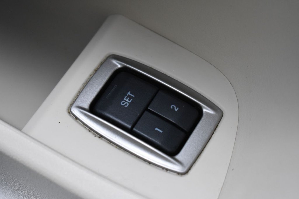 Used Jaguar XF 2014 for sale - 77275755: Photo 31