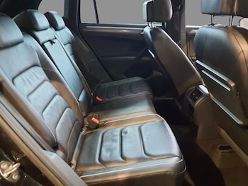 Used Volkswagen Tiguan 2019 for sale - 78762439: Photo