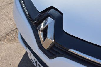 Used Renault Clio 2016 for sale - 76848435: Photo 11