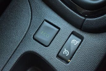 Used Renault Clio 2016 for sale - 76848435: Photo 40