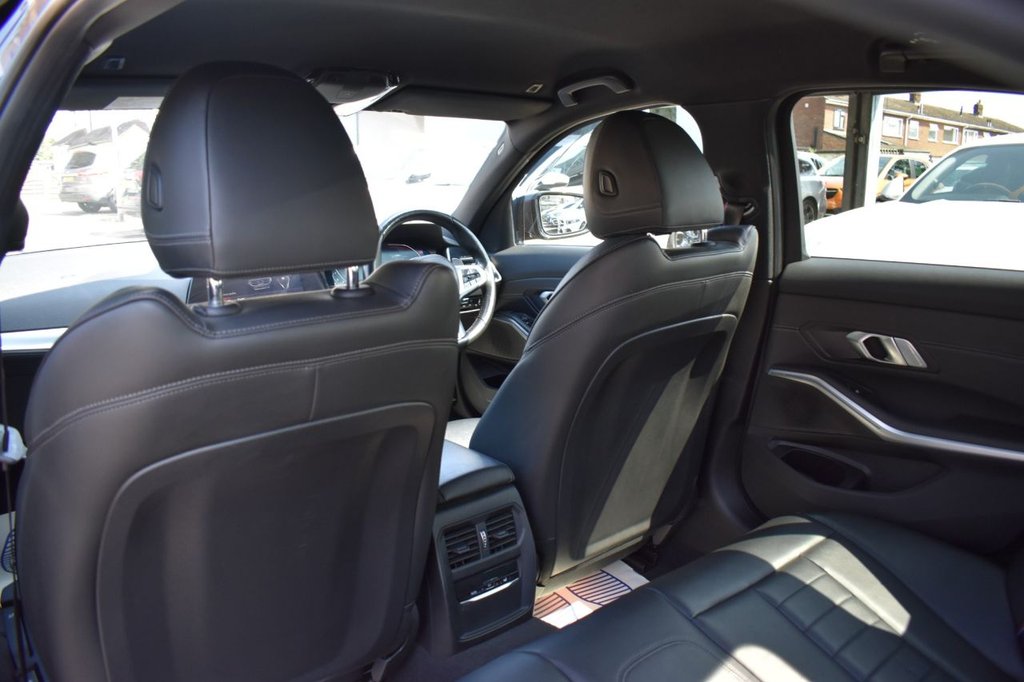 Used BMW 3 Series 2021 for sale - 76934834: Photo 19