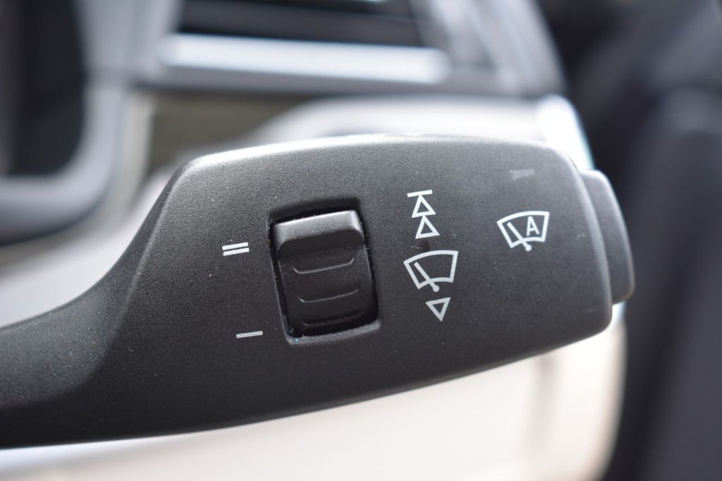 Used BMW 5 Series 2016 for sale - 77673522: Photo 37