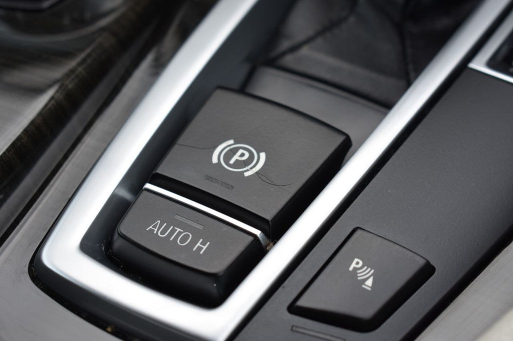 Used BMW 5 Series 2016 for sale - 77673522: Photo 42