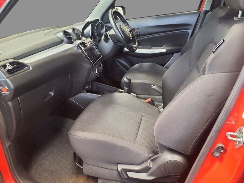 Used Suzuki Swift 2017 for sale - 76867422: Photo 7