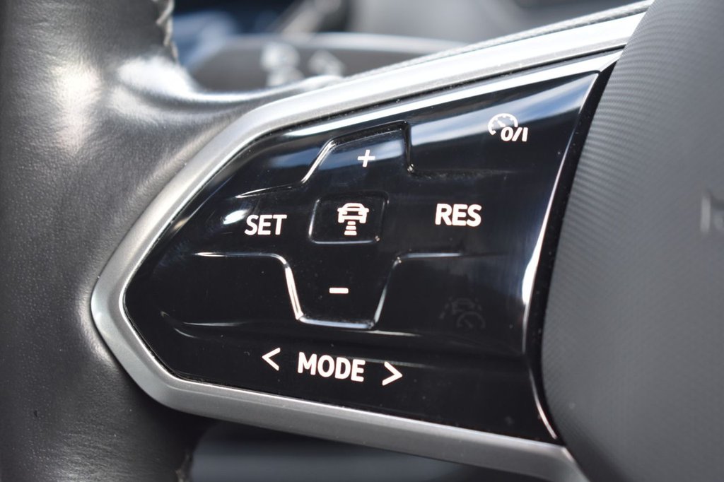 Used Volkswagen ID.3 2022 for sale - 77140010: Photo 32