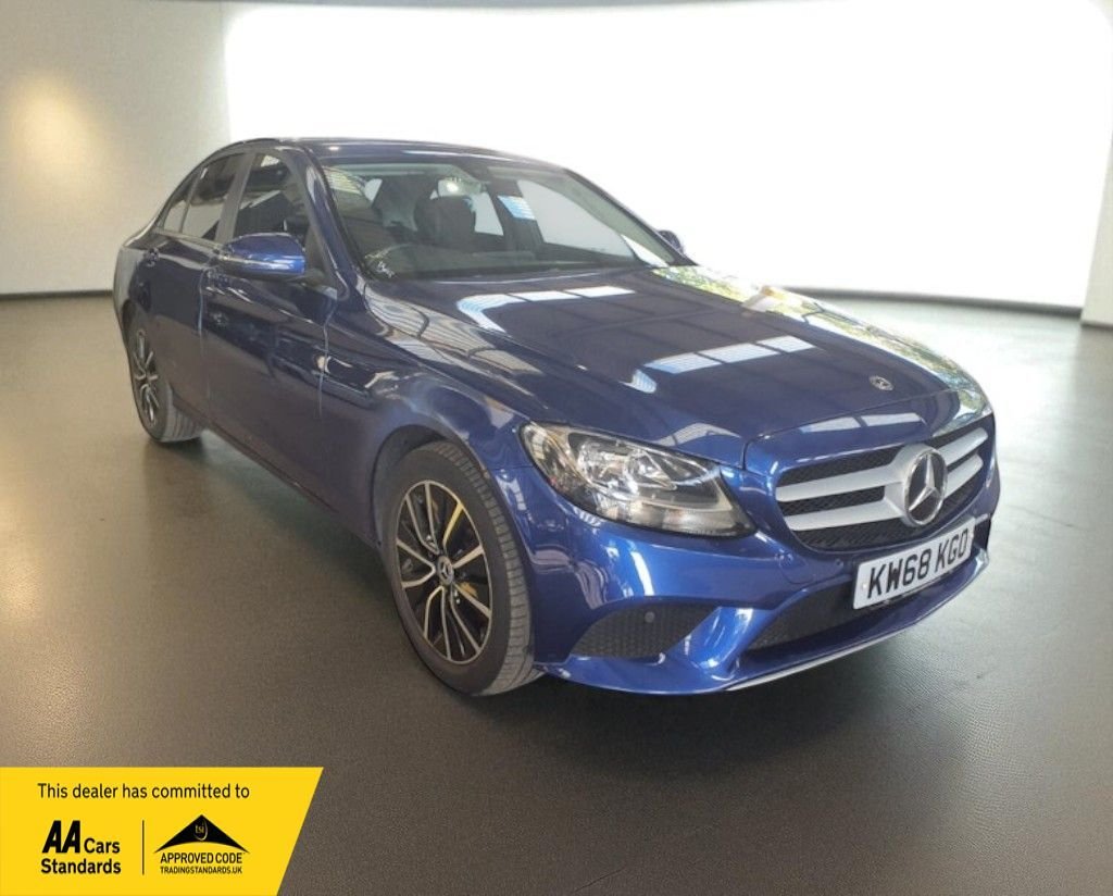 Used Mercedes-Benz C Class 2018 for sale - 76520572: Photo 1