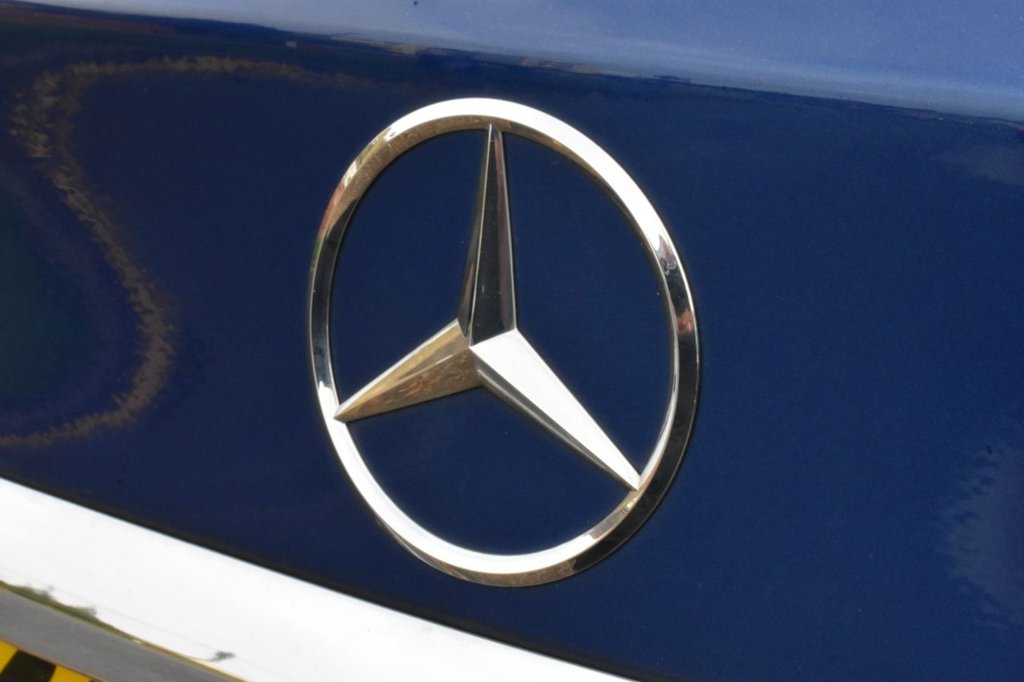 Used Mercedes-Benz C Class 2018 for sale - 76520572: Photo 15