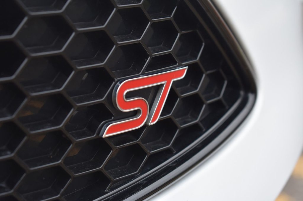 Used Ford Focus 2016 for sale - 76670524: Photo 10