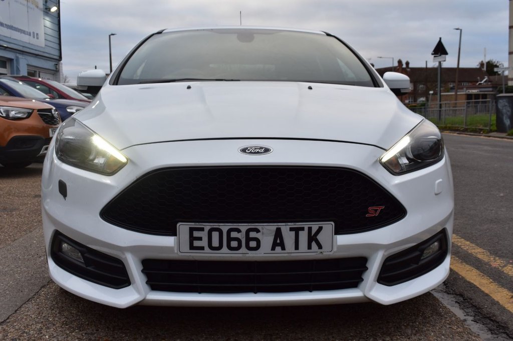 Used Ford Focus 2016 for sale - 76670524: Photo 12