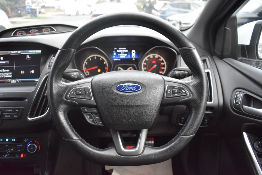 Used Ford Focus 2016 for sale - 76670524: Photo 32