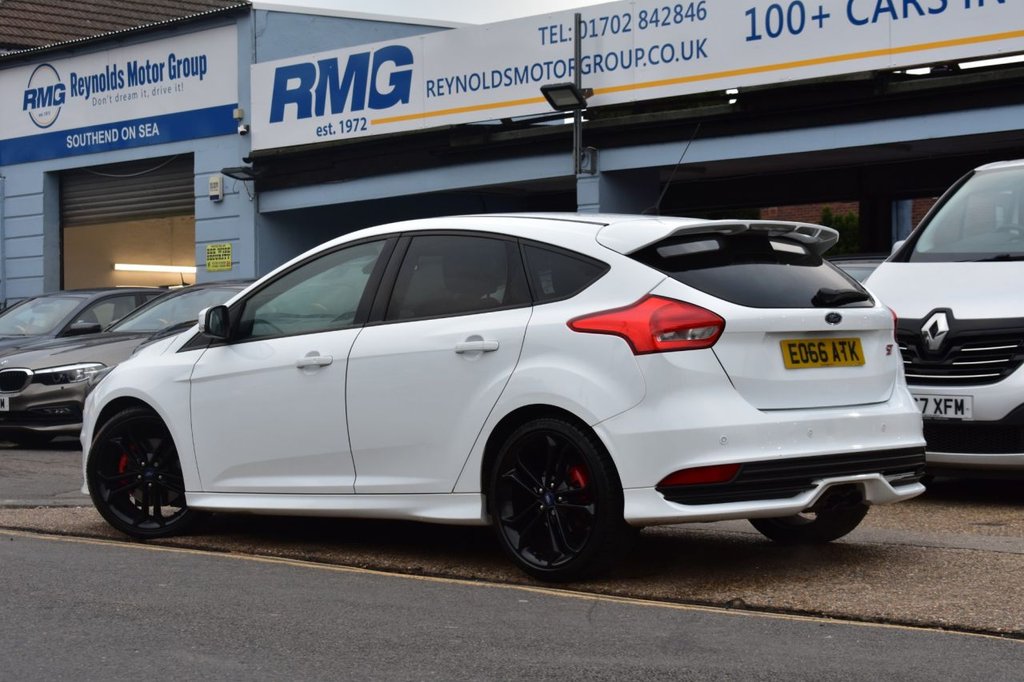 Used Ford Focus 2016 for sale - 76670524: Photo 5