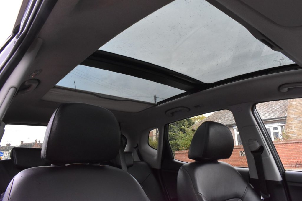 Used Kia Venga 2015 for sale - 76481532: Photo 17