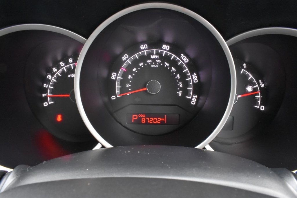 Used Kia Venga 2015 for sale - 76481532: Photo 35