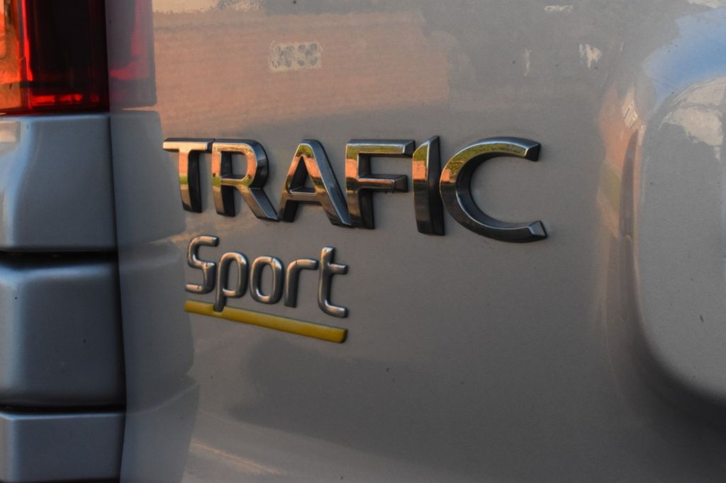 Used Renault Trafic 2017 for sale - 76574742: Photo 15