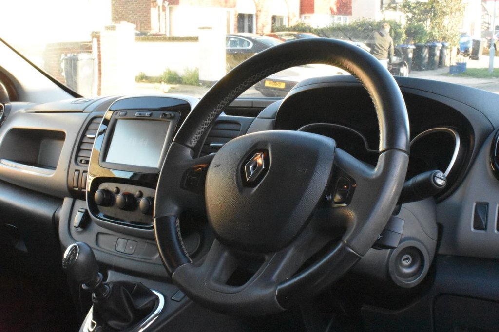 Used Renault Trafic 2017 for sale - 76574742: Photo 27