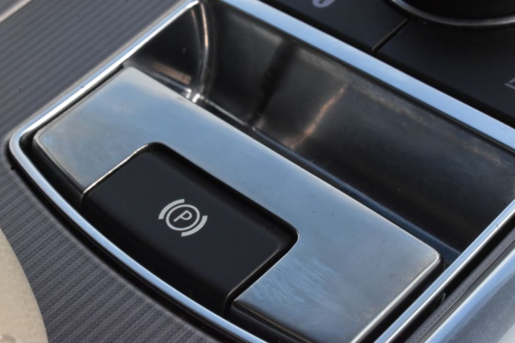 Used Land Rover Range Rover Sport 2018 for sale - 76434377: Photo 43