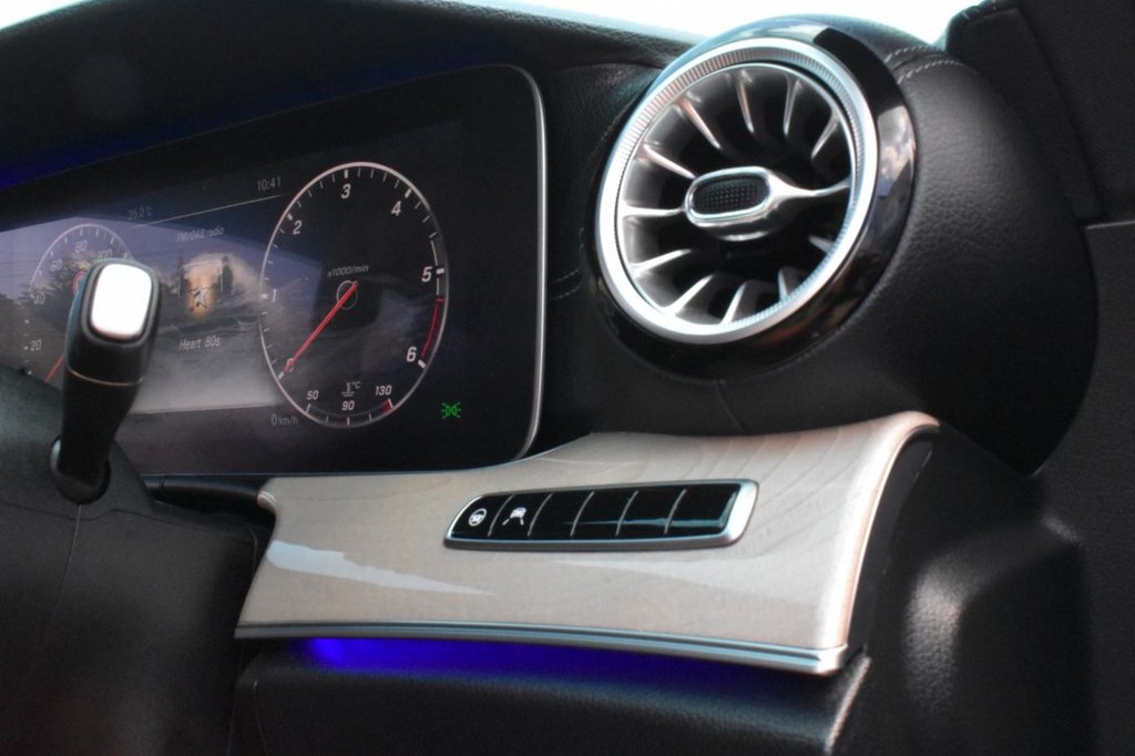 Used Mercedes-Benz E Class 2017 for sale - 76400145: Photo 29