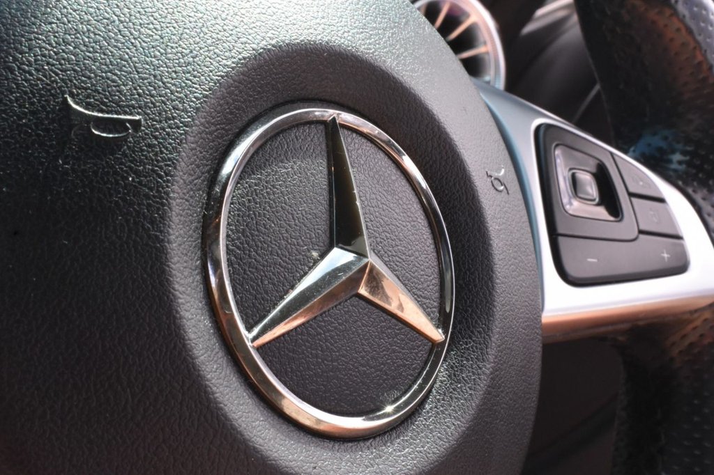 Used Mercedes-Benz E Class 2017 for sale - 76400145: Photo 35