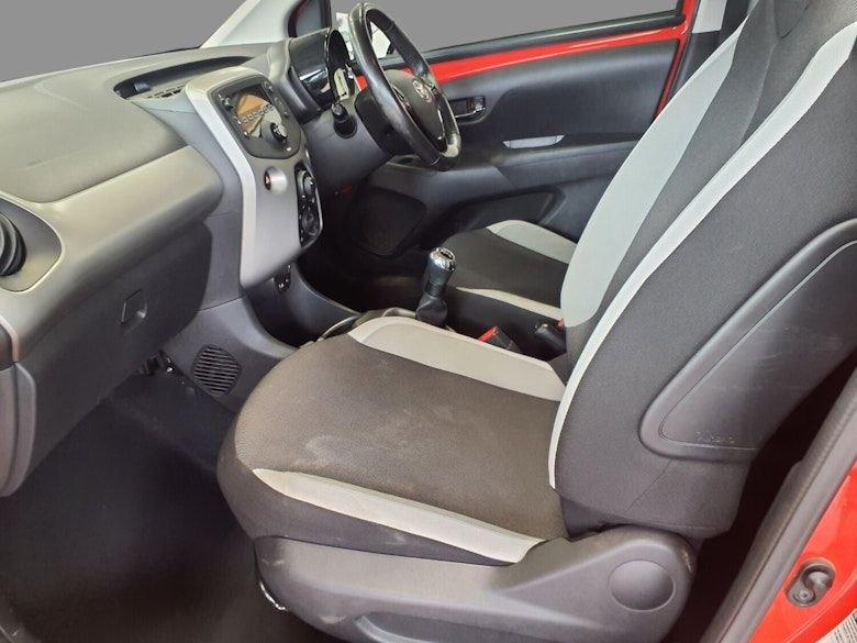 Used Toyota AYGO 2017 for sale - 78145164: Photo 9