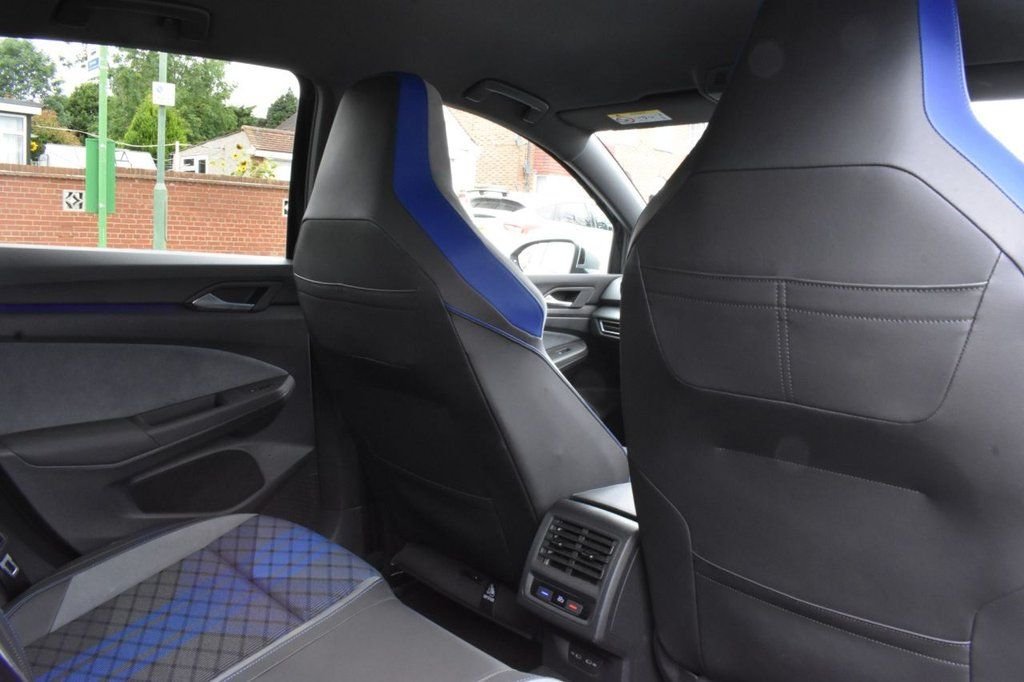 Used Volkswagen Golf 2021 for sale - 77072410: Photo 15